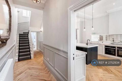 1 bedroom in a house share to rent, Camberwell Grove, London, SE5