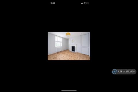 1 bedroom in a house share to rent, Camberwell Grove, London, SE5
