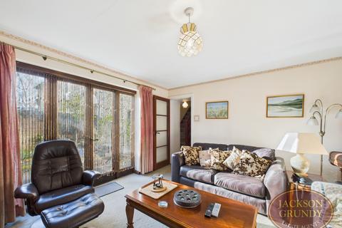 3 bedroom end of terrace house for sale, Lucas Lane, Hackleton, NN7 2BZ