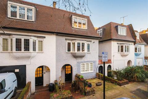 Barton Road, London W14