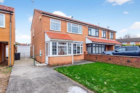 3 bedroom semi-detached house for sale - Whenby Grove, York
