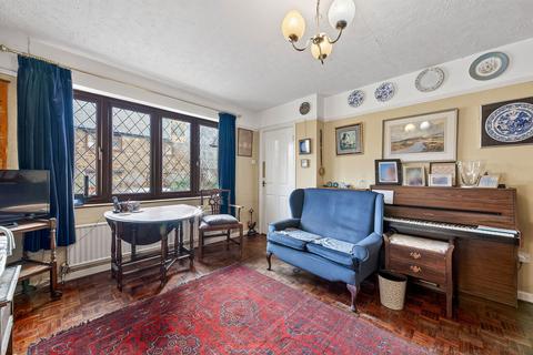 3 bedroom terraced house for sale, Main Street, Wellingborough NN9