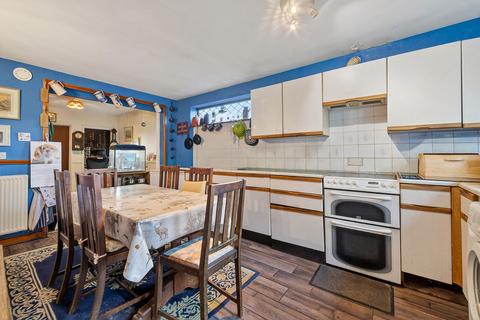 3 bedroom terraced house for sale, Main Street, Wellingborough NN9
