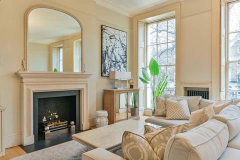 2 bedroom flat for sale, Montagu Square, Marylebone, London, W1H
