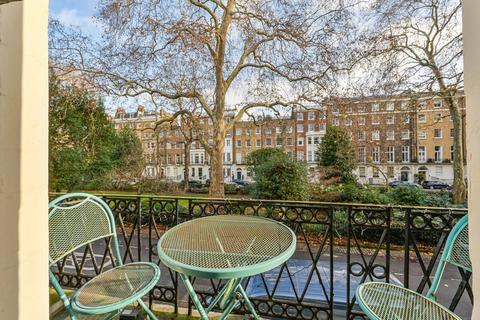 2 bedroom flat for sale, Montagu Square, Marylebone, London, W1H