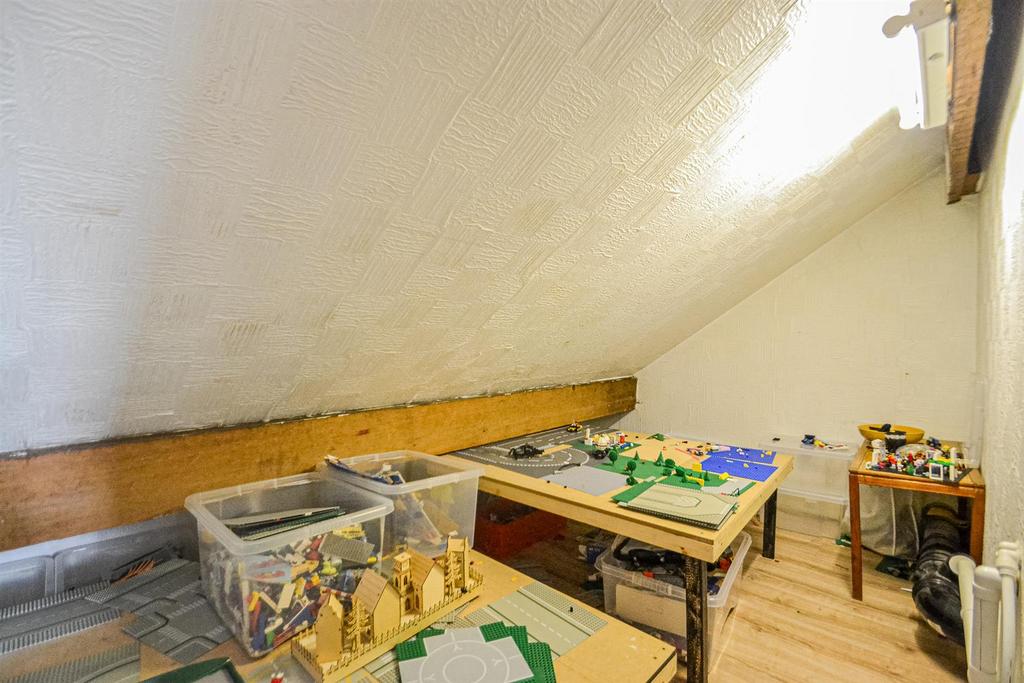 Eaves Storage