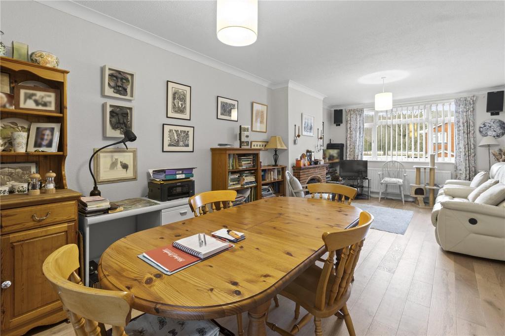 Living/Dining Room