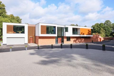 undefined, London Road, Windlesham, Surrey, GU20