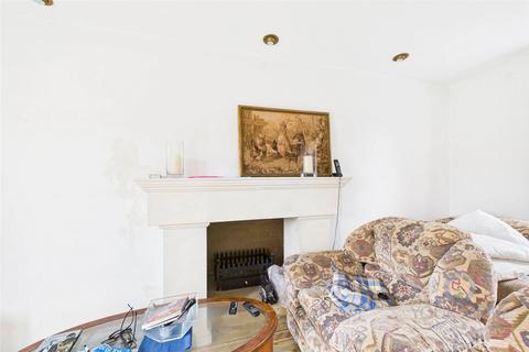 3 bedroom detached house for sale, Lacy Drive, Milton Keynes MK15