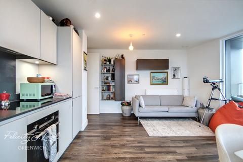 2 bedroom apartment to rent, moulding Lane, london