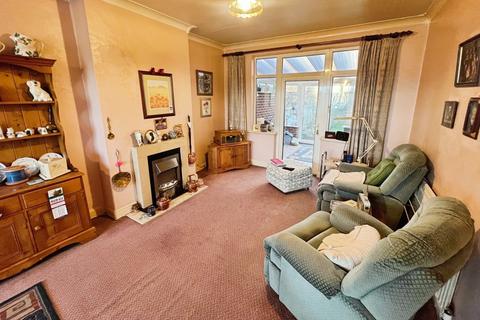 3 bedroom semi-detached house for sale, Narborough Road South, Leicestershire LE3