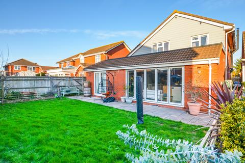 6 bedroom detached house for sale, Brendon Close, Eastbourne, East Sussex, BN23