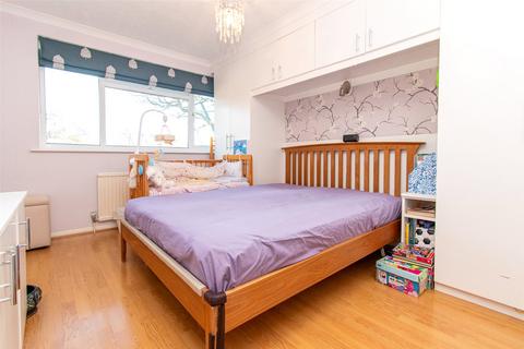 undefined, Wood End, Park Street, St. Albans, Hertfordshire, AL2