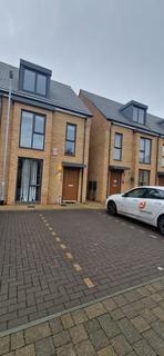 3 bedroom semi-detached house to rent, Northfleet, Kent DA11