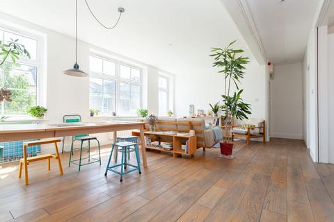 2 bedroom flat for sale, The Textile Building, Beatty Road, Stoke Newington, N16