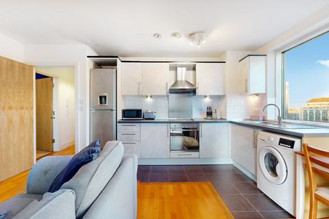 1 bedroom apartment for sale, Wharfside Point North, Poplar High Street, London E14