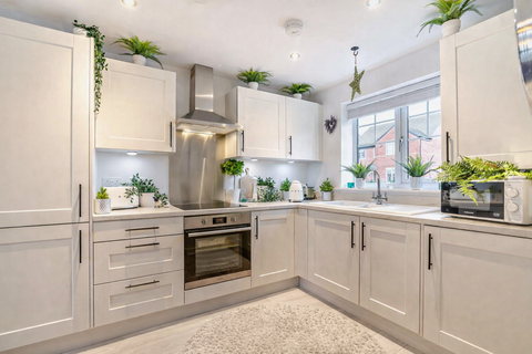 1 bedroom detached bungalow for sale, Farmer Street, Carlton, West Yorkshire