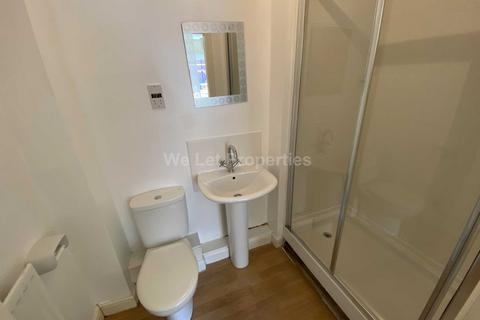 2 bedroom apartment to rent, Loreto Place, Manchester M15