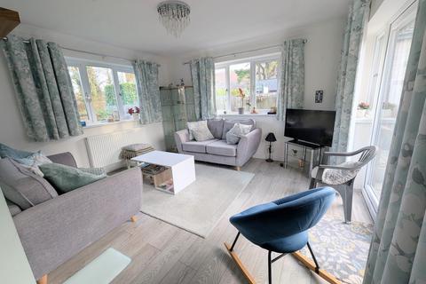 4 bedroom detached house for sale, Maes Y Coed, Ystradgynlais, Powys.