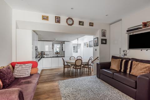2 bedroom terraced house for sale, Commerell Street, Greenwich