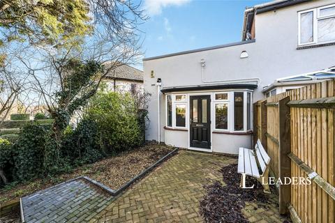 3 bedroom semi-detached house to rent, Weedon Road, Northampton, Northamptonshire, NN5