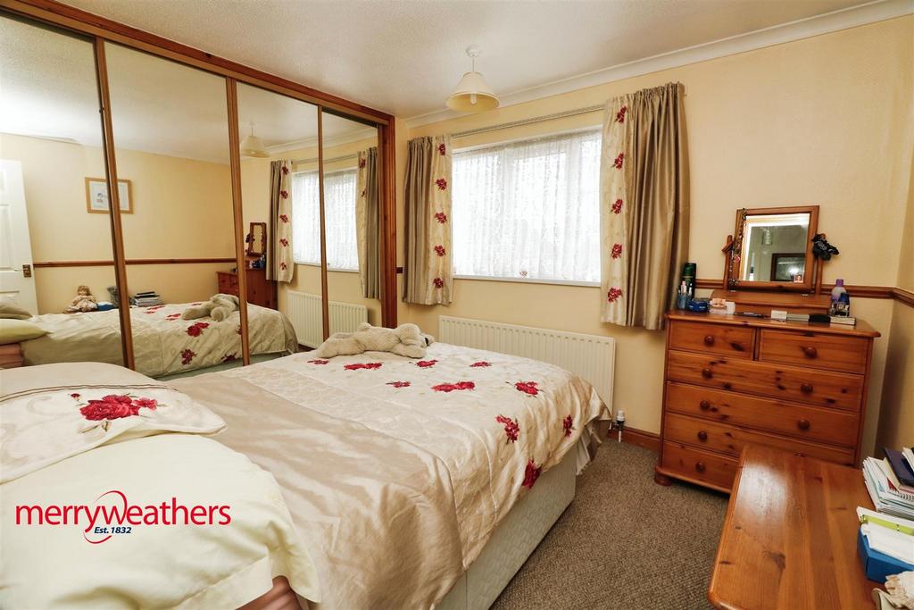 Front bedroom