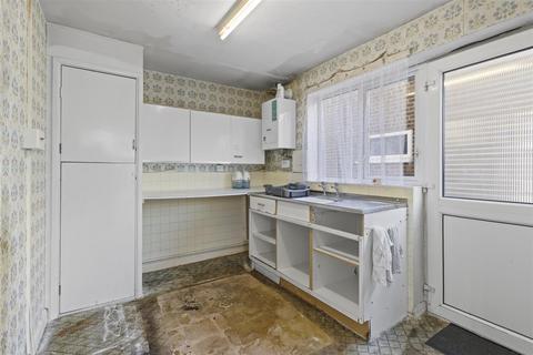 2 bedroom semi-detached bungalow for sale, Old Orchard Place, Hailsham