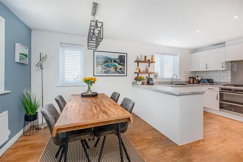3 bedroom detached house for sale, Rhodes Way, Billingshurst