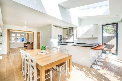 3 bedroom house for sale, London Road, Isleworth TW7