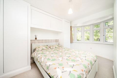 3 bedroom house for sale, London Road, Isleworth TW7