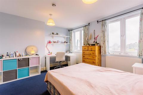2 bedroom maisonette to rent, Fonthill Road, Finsbury park