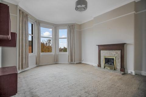 3 bedroom flat for sale, 8 Willowbrae Gardens, Willowbrae, Edinburgh, EH8 7EW