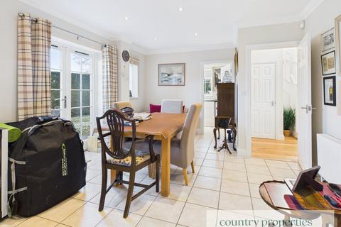 3 bedroom semi-detached house for sale, Digswell Rise, Welwyn Garden City, AL8