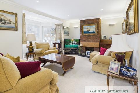3 bedroom semi-detached house for sale, Digswell Rise, Welwyn Garden City, AL8
