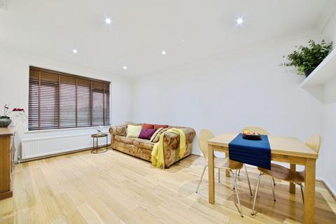 2 bedroom maisonette to rent, Byland Close, Winchmore Hill