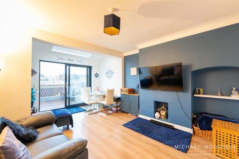 3 bedroom semi-detached house for sale, Belle Vue Park West, Ashbrooke, Sunderland