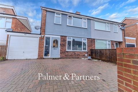 3 bedroom semi-detached house for sale, Aldercroft Road, Ipswich, Suffolk, IP1