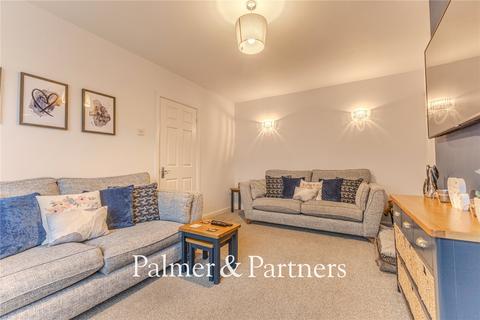3 bedroom semi-detached house for sale, Aldercroft Road, Ipswich, Suffolk, IP1