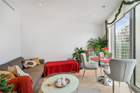 Biscayne Avenue, London, E14