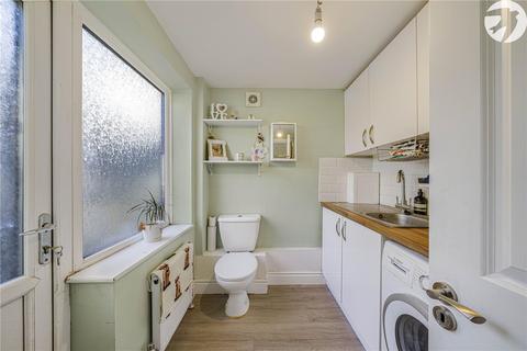 4 bedroom semi-detached house for sale, Hayes Road, Greenhithe, Kent, DA9