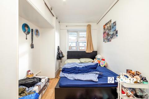 3 bedroom flat to rent, Walworth Place London SE17