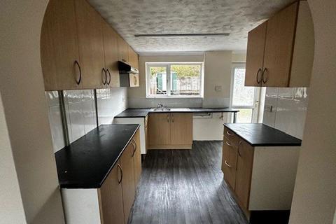 3 bedroom house to rent, Kingsthorpe Avenue, Corby