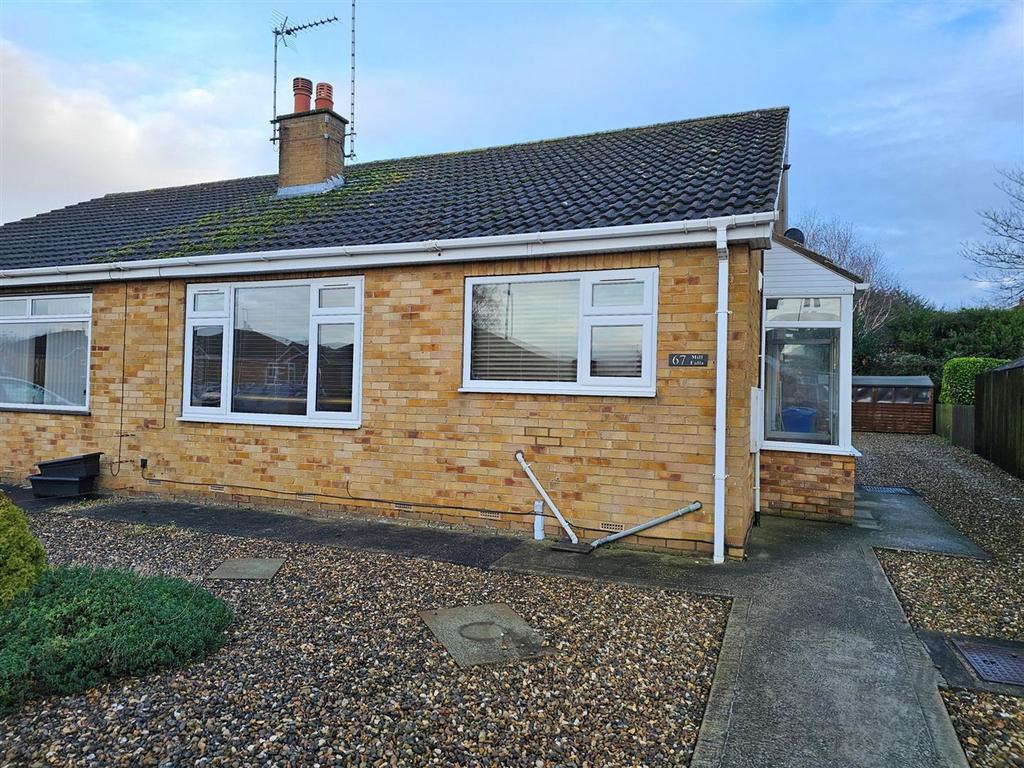 Side entrance porch