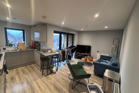 2 bedroom apartment to rent, High Street, London, Greater London. E17 7BH