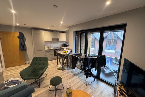 2 bedroom apartment to rent, High Street, London, Greater London. E17 7BH