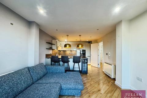 2 bedroom flat to rent, Wilmslow Road, Didsbury, Manchester, M20
