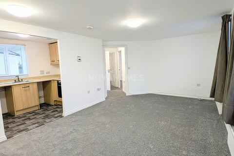 2 bedroom flat for sale, Fleetwood Gardens, Plymouth PL6