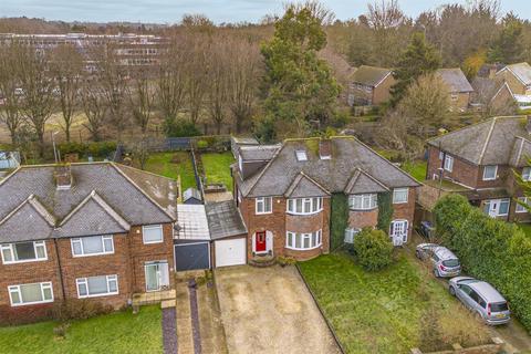 undefined, Ellsworth Road, High Wycombe HP11