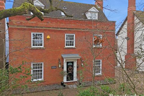 5 bedroom detached house for sale, Ickworth Close, Great Notley, CM77