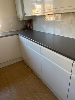 undefined, St. James Road, Sutton SM1